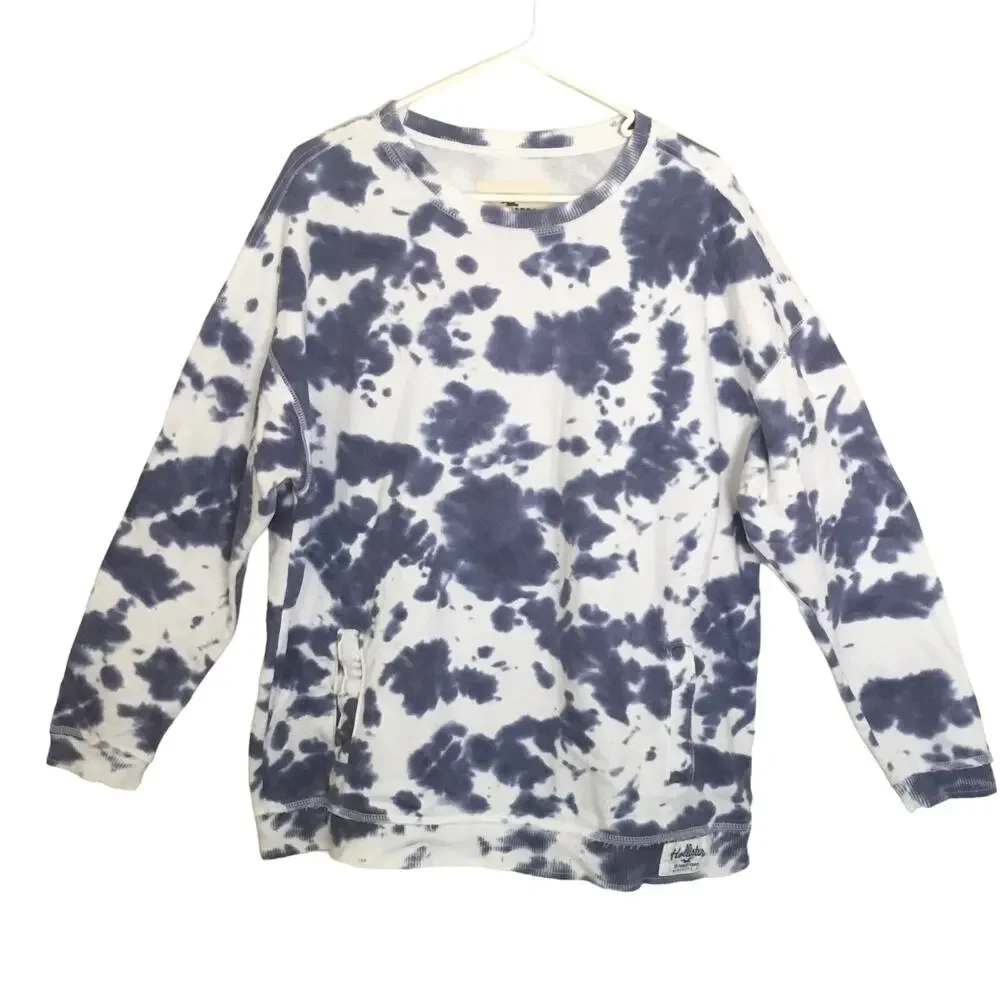 Hollister Co. Men's Blue and White Crewneck Sweatshirt